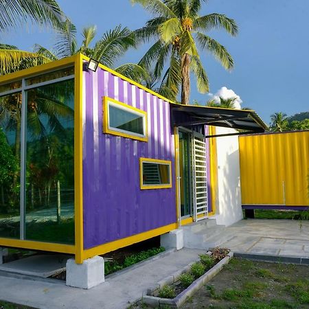 Purple Cube At Lumut Cube Homestay Kontena Luaran gambar