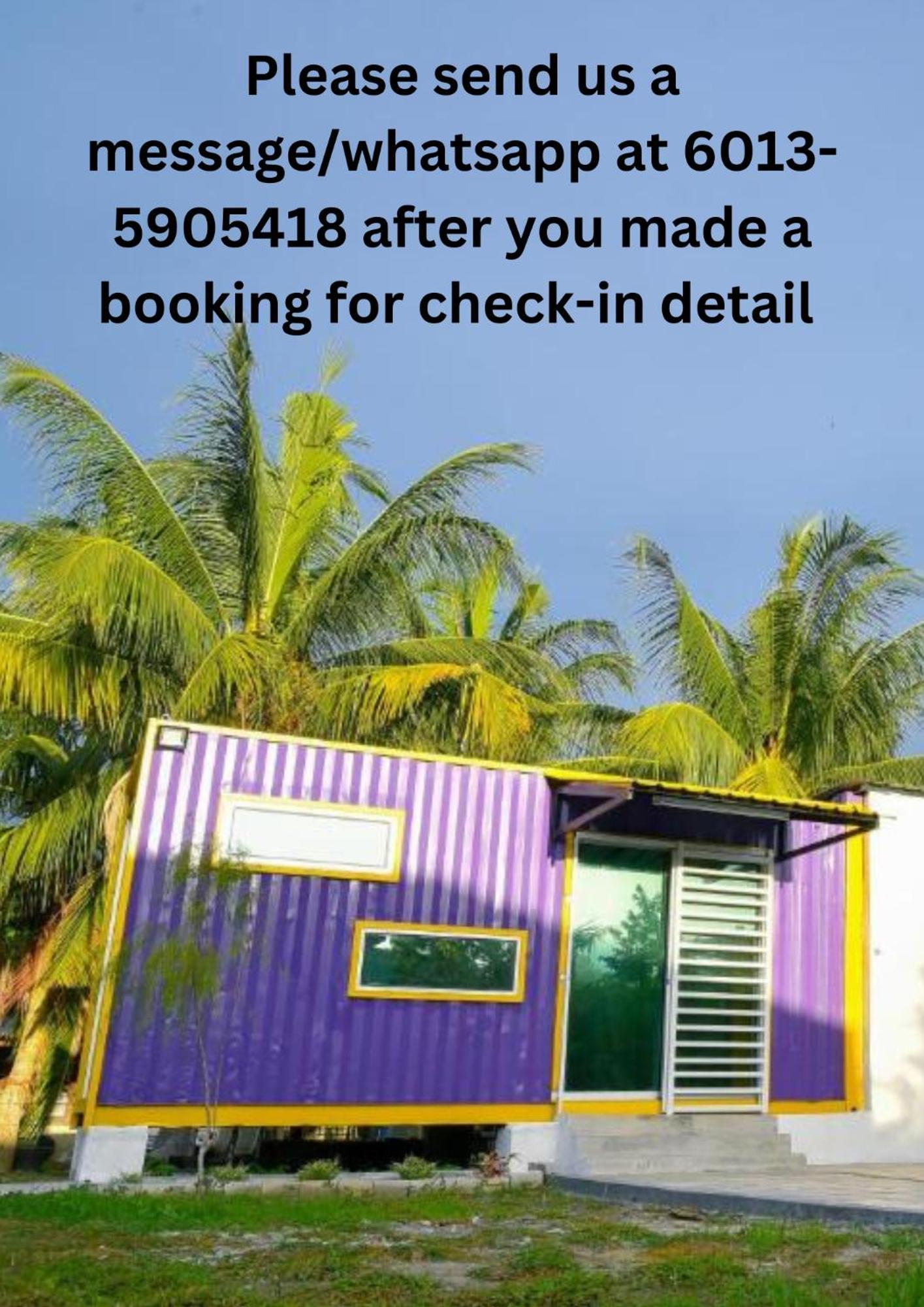 Purple Cube At Lumut Cube Homestay Kontena Luaran gambar